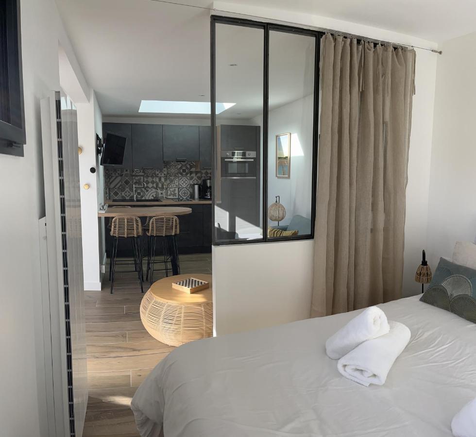 לה טורבל Lodge Le Cabanon Acces Direct Plage ! מראה חיצוני תמונה
